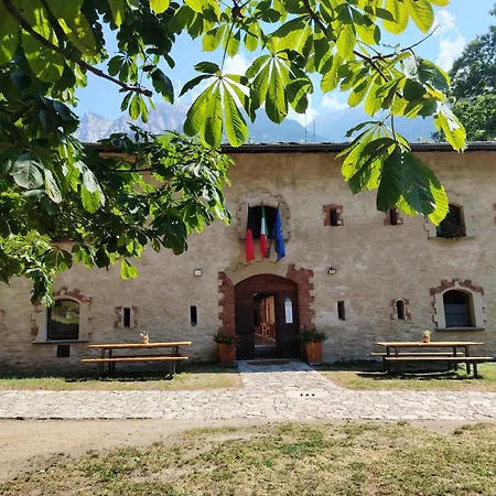 Hostel Rifugio Di Machaby